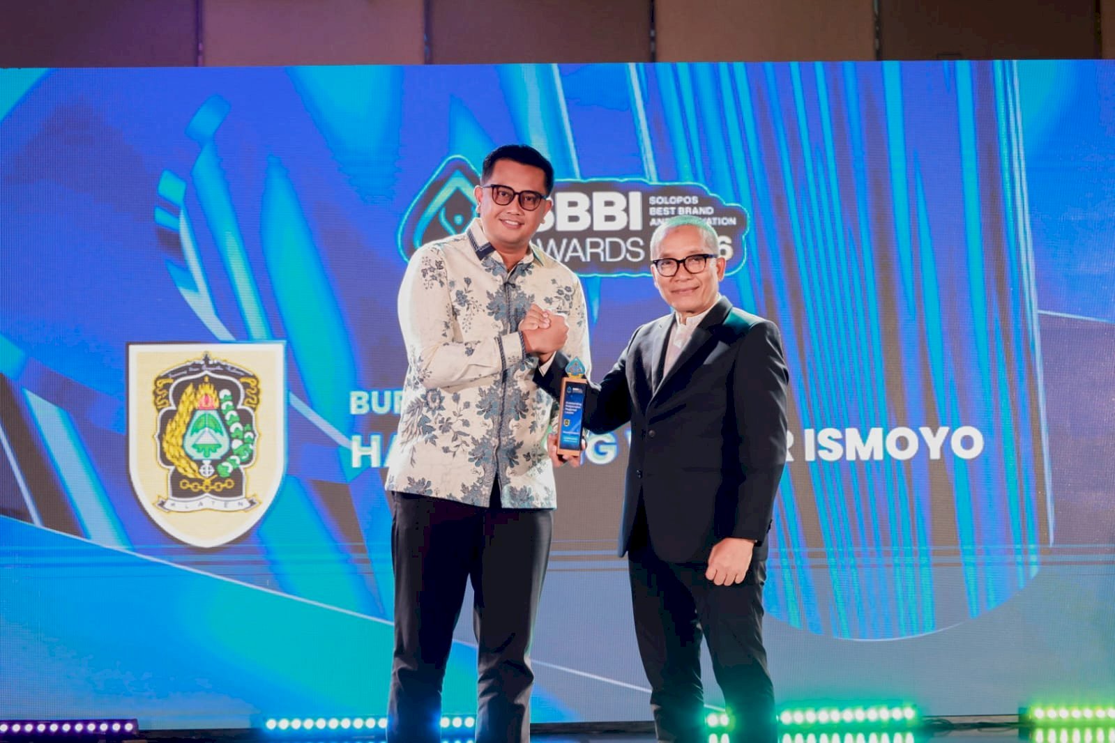 Bupati Klaten Raih Penghargaan Outstanding Responsive Regional Leader Pada SBBI Award 2026